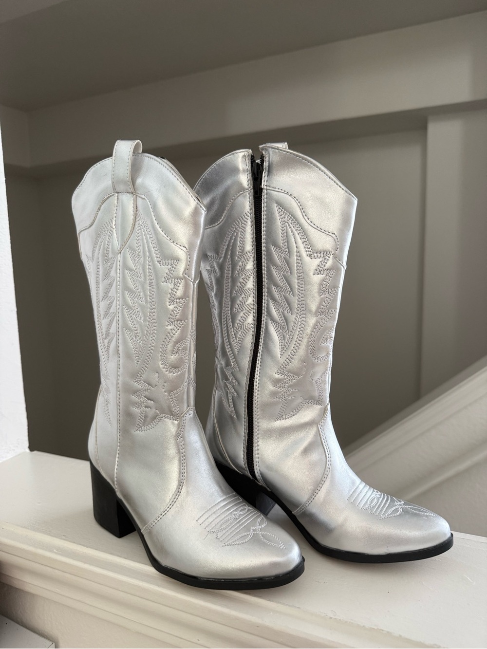 Women's Silver Western Mid-Calf Boots